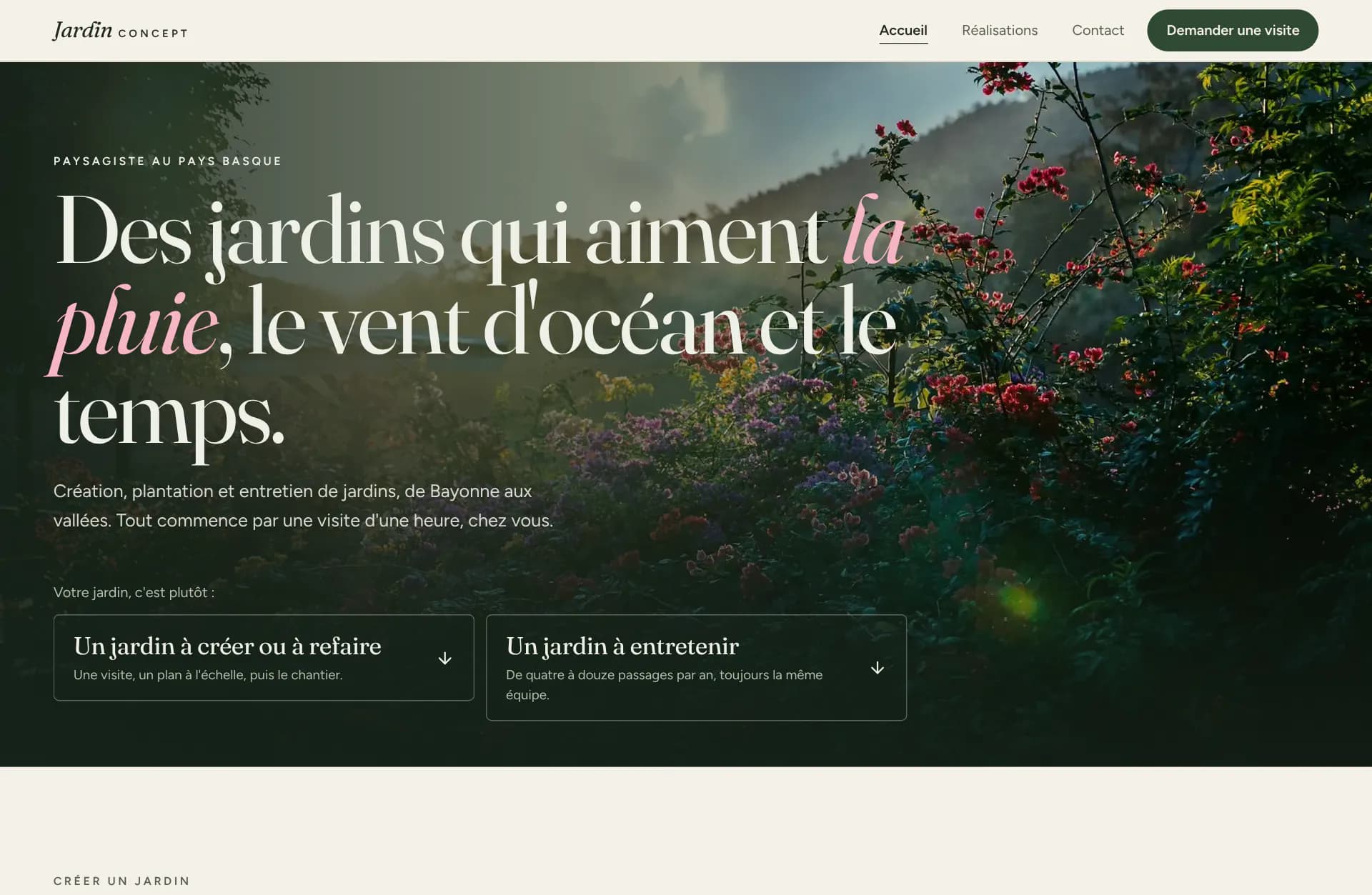 Démonstration fictive : l'accueil refait de Jardin concept, paysagiste au Pays basque. Le titre « Des jardins qui aiment la pluie, le vent d'océan et le temps. » sur la photo d'un massif fleuri devant des collines, et deux choix : créer un jardin ou le faire entretenir.
